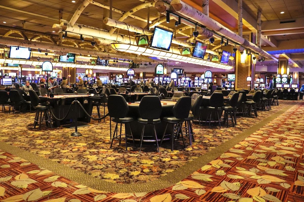 The Landing Hotel at Rivers Casino & Resort
